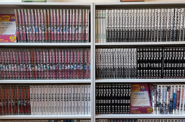 コミックコーナーに並ぶ作品
